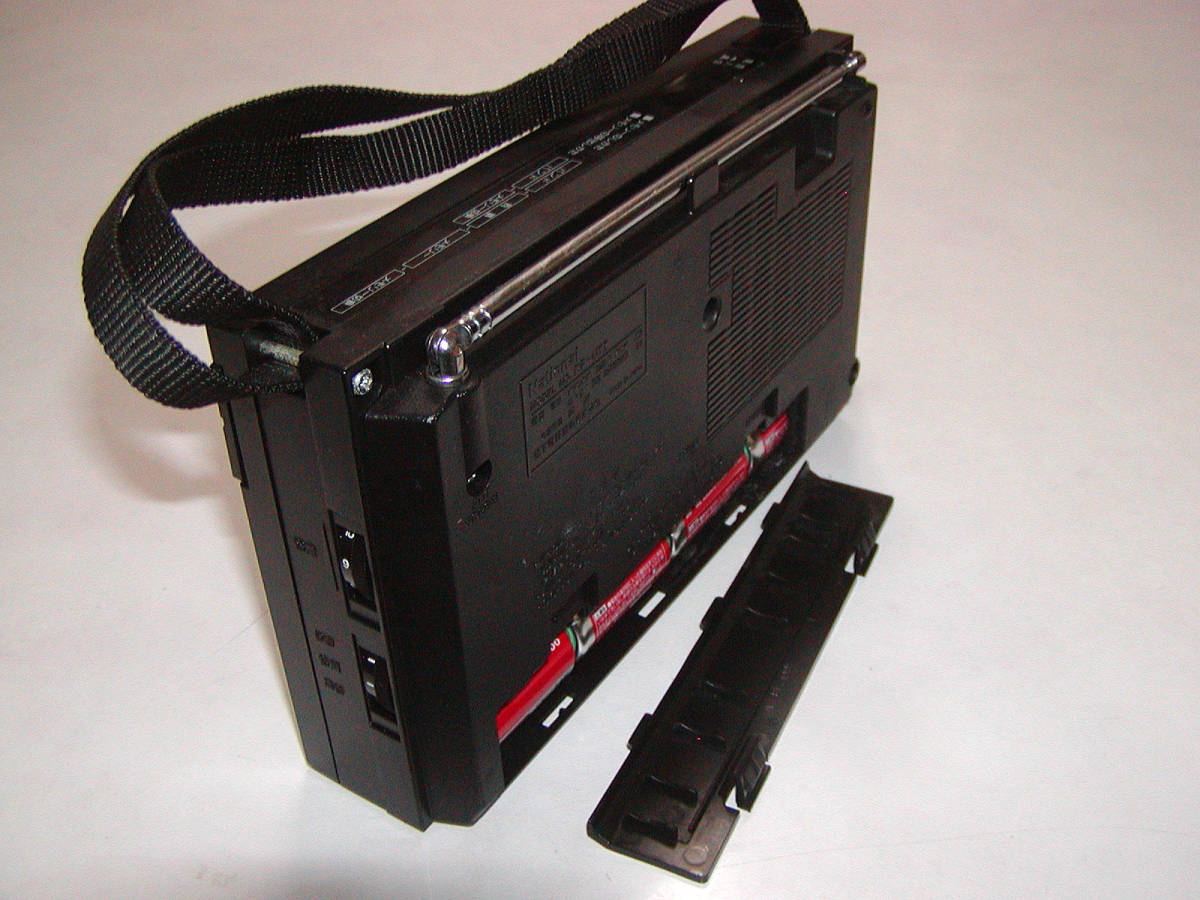 National RF-U77 3BANDラジオ ほぼ未使用 当時物 昭和レトロ - メルカリ