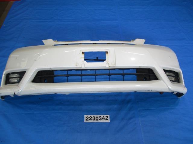 アクア AQUA NHP10 フロント バンパー 1F7 シルバーメタリック 52119 