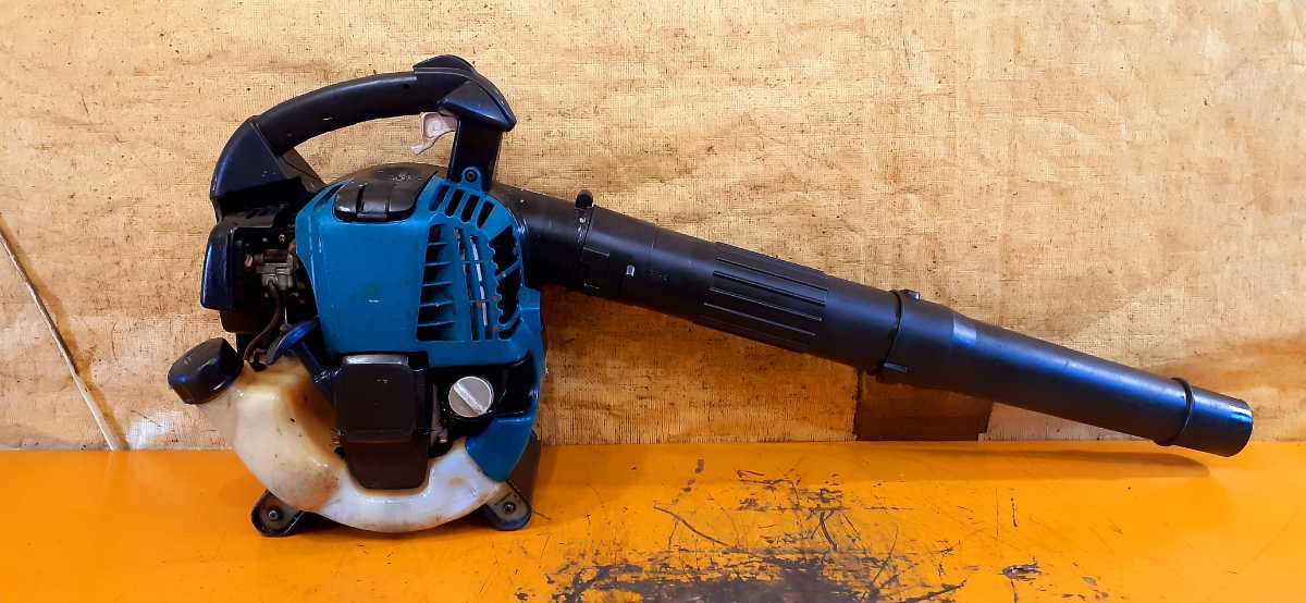 エンジンブロワー マキタ makita EUB4250 エンジン不動 破損有り エンジンブロワー マキタ makita EUB4250 エンジン不動 破損有り