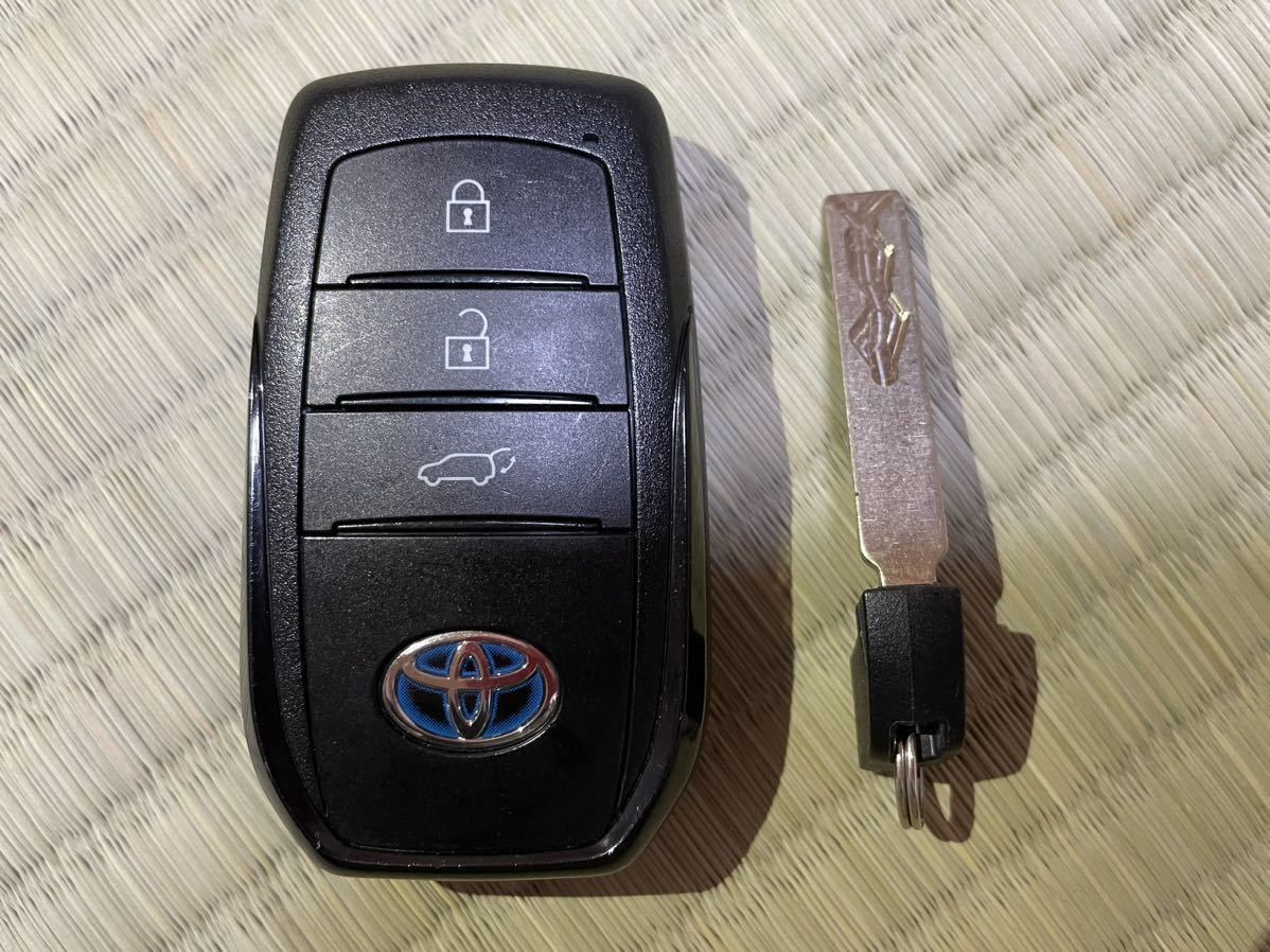 ★1円スタート★ トヨタ TOYOTA ハリアー ＭＸＵＡ８０ スマートキー ハイブリッドHV 3ボタンパワーバックドア付き_3