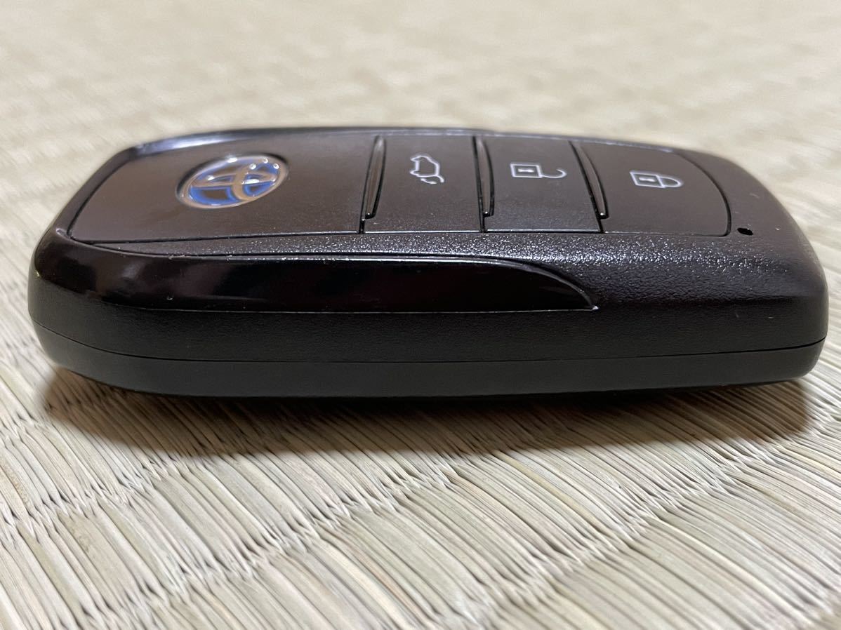 ★1円スタート★ トヨタ TOYOTA ハリアー ＭＸＵＡ８０ スマートキー ハイブリッドHV 3ボタンパワーバックドア付き_7