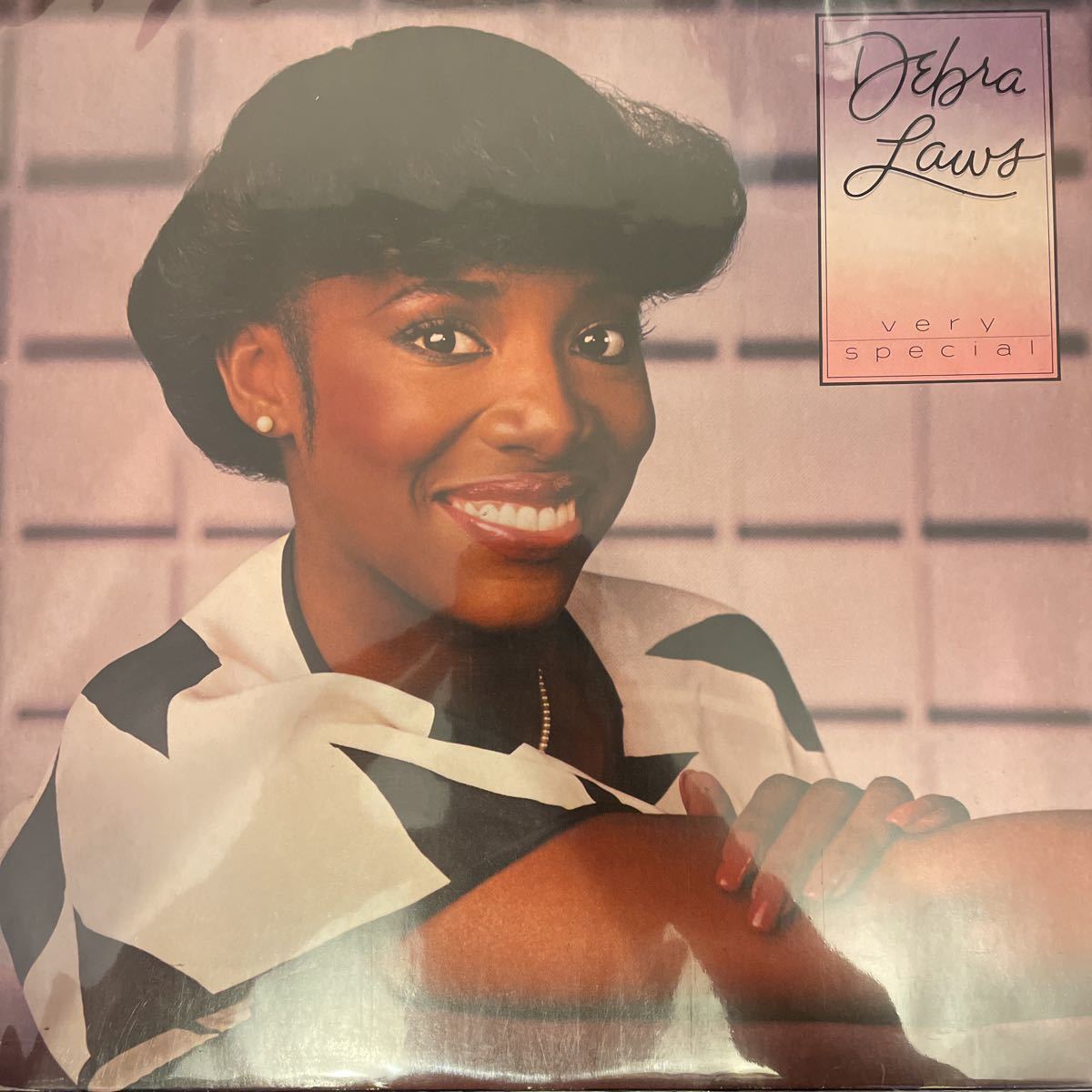 大人気，豊富な DEBRA LAWS / VERY SPECIAL US-ORIGINAL ronnie laws(R&B、ソウル)｜売買されたオークション情報、yahooの商品情報をアーカイブ公開 - オークファン Ru0026B、ソウル
