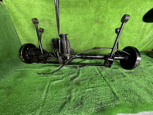 H11年 H53A パジェロミニ リアアクスルホーシング 中古品 即決 0004396 221006 TK メン置在庫