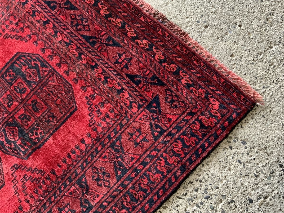 ☆高貴な赤☆184×92cm アフガニスタン産 絨毯 ラグ アンティーク家具