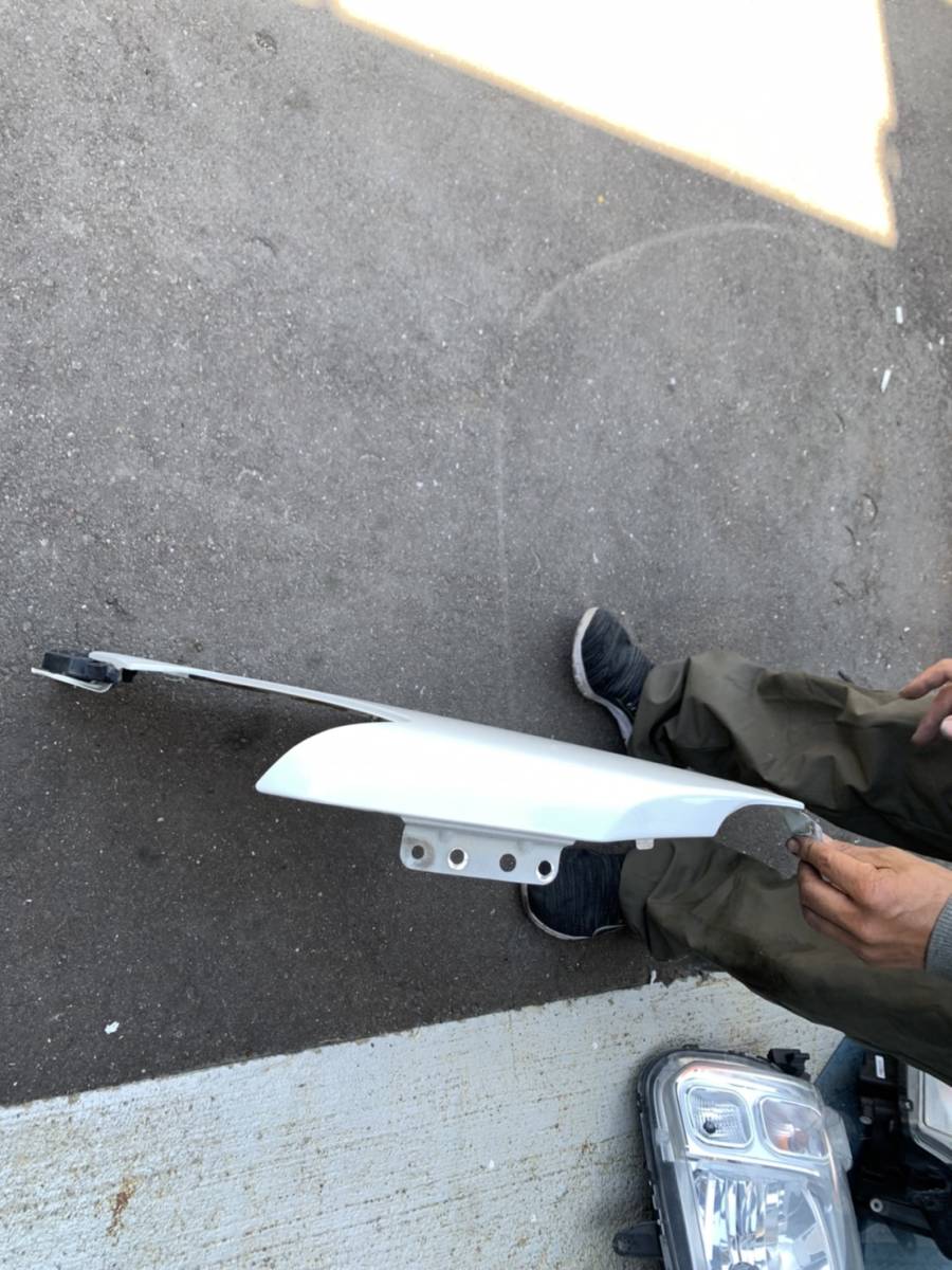 エブリィ　DA17V 右 フロントフェンダー 美品　中古 エブリー　Fフェンダー　　