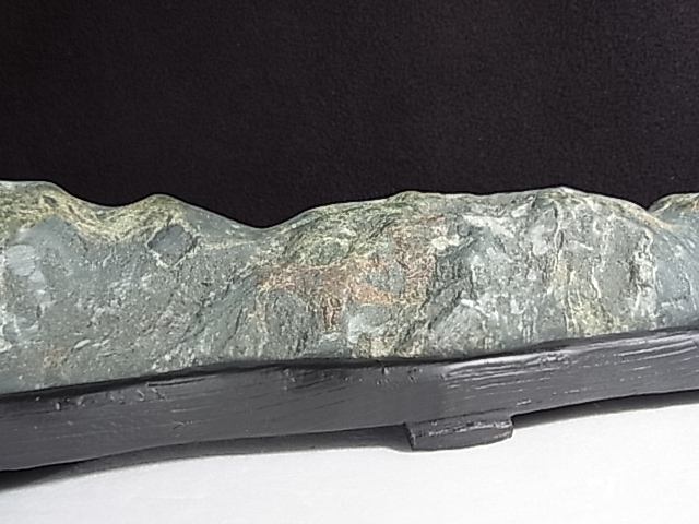 山景石 観賞石 在銘台座付 205g 水石 自然石 景石 盆景 盆石 飾石 小品 鑑賞石（山脈景）盆石 水石 天然石 自然石 台座付 幅53cm 重量3850g