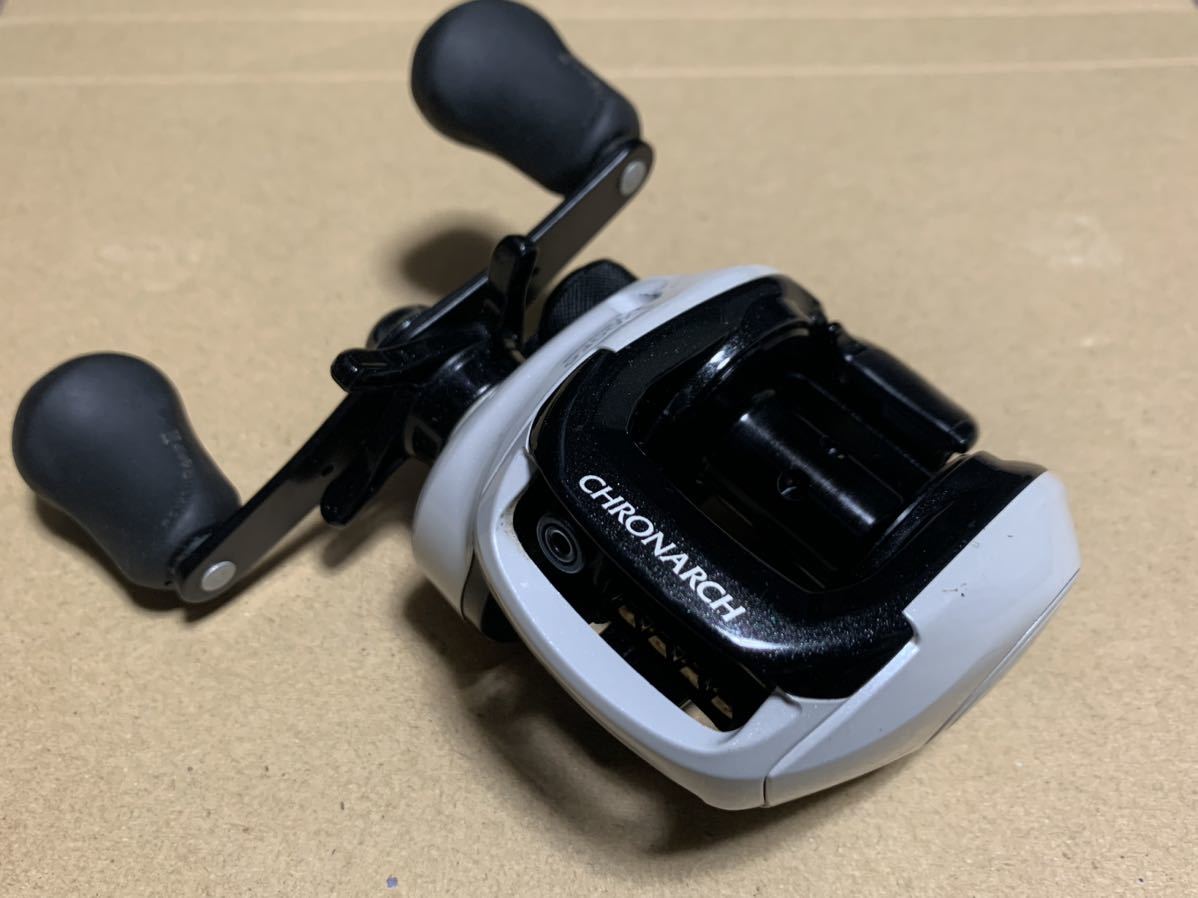 クロナーク美品 美品 SHIMANO CHRONARCH 151HG シマノ クロナーク