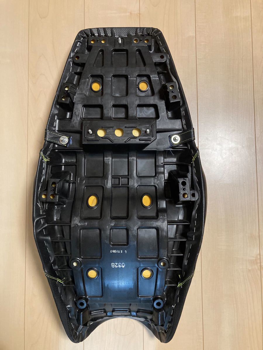 カワサキ zx14r zzr1400 ローシート 美品 ninja zx-14r 純正シート 超