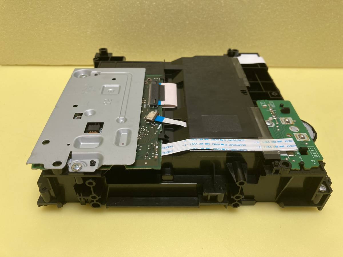 ブルーレイドライブ BDR-L08SHB-XP 2014年製造 内蔵型 中古品 SHARP