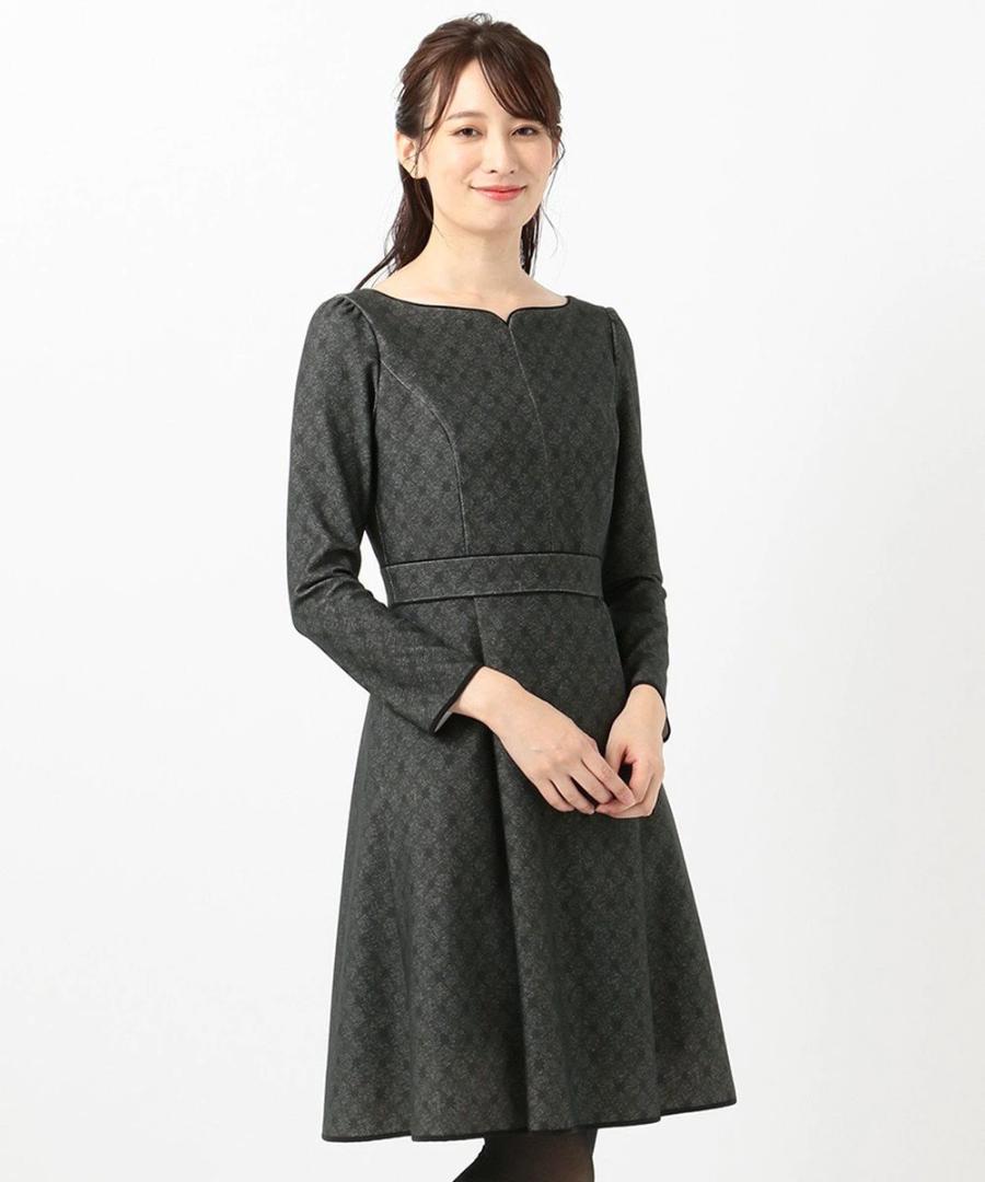 ●期間限定値下●送料込み● TOCCA トッカ　CLOVER ドレス　ワンピース　長袖　グレー系　サイズ６（L～LL）　42，900円のお品　１１号ほど