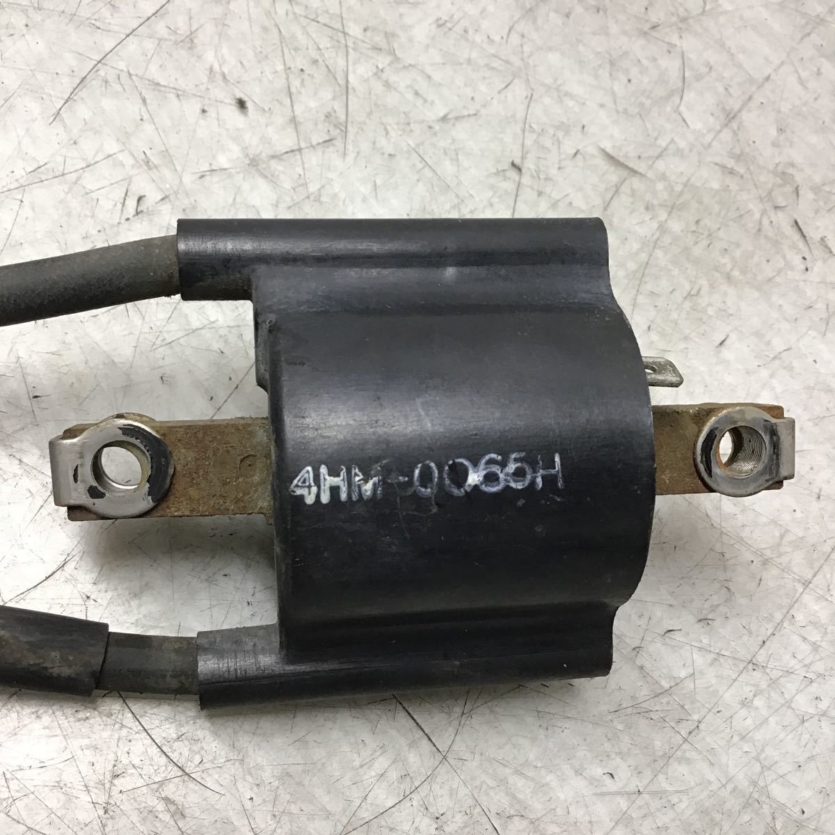 M10-2 ヤマハ XJR400 4HM イグニッションコイル 純正部品 動作確認済み 