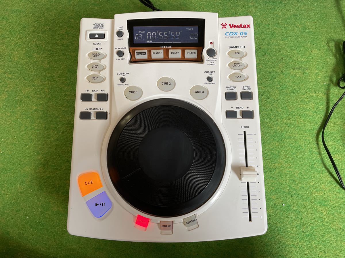 Vestax CDX-05 2台 + VMC-002 1台 CDJセット Vestax CDX-05 CD