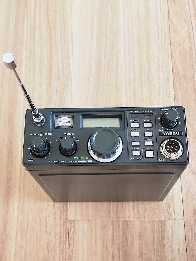 トリオ TS-830V HFトランシーバー100W改 トリオ TS-830V 100w改造 TS