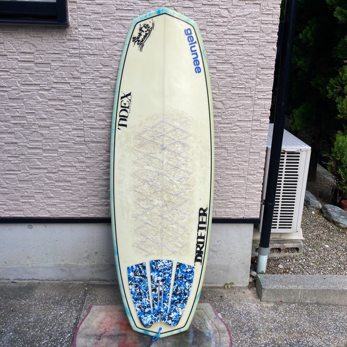 サーフボード | 5．6の通販 ～ 中古 LSD SURFBOARDS TEX 5.6入荷しま