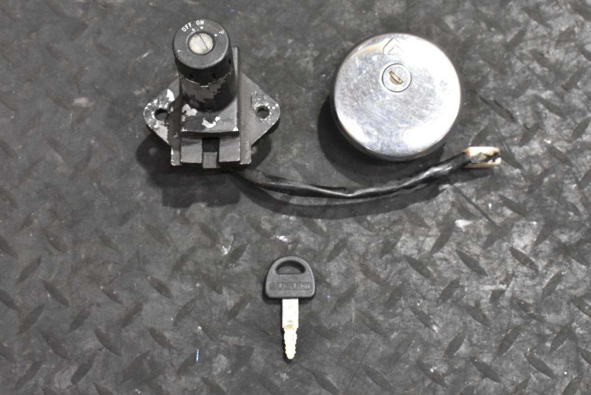 当時物 純正 GSX400E キーセット 0017 検) GSX250E ザリ ゴキ GS450 GS400