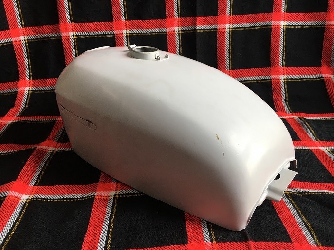 CB750fourタンク (しわタンク) CB750FOUR 純正 しわタンク 当時物 K0 K1 K2 K4 シワタンク 皺タンク
