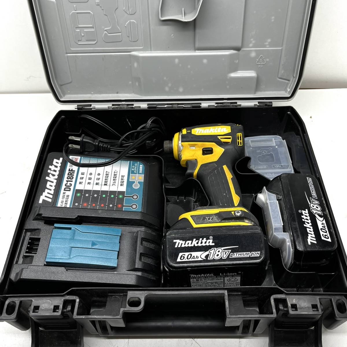 h1121 ☆中古☆ makita マキタ 充電式インパクトドライバ TD172DGX 