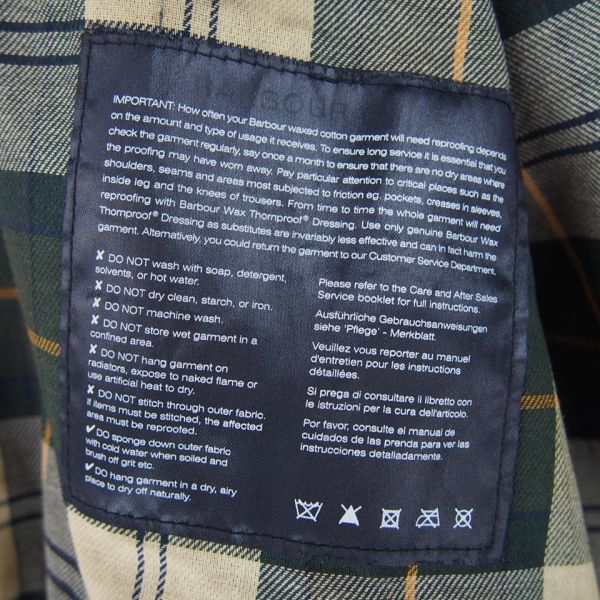 バブアー Barbour*BEAUFORT ビューフォート オイルドジャケット/オリーブ BEAUFORT Barbour ビューフォート 3ワラント 中綿入り ハンティングジャケット