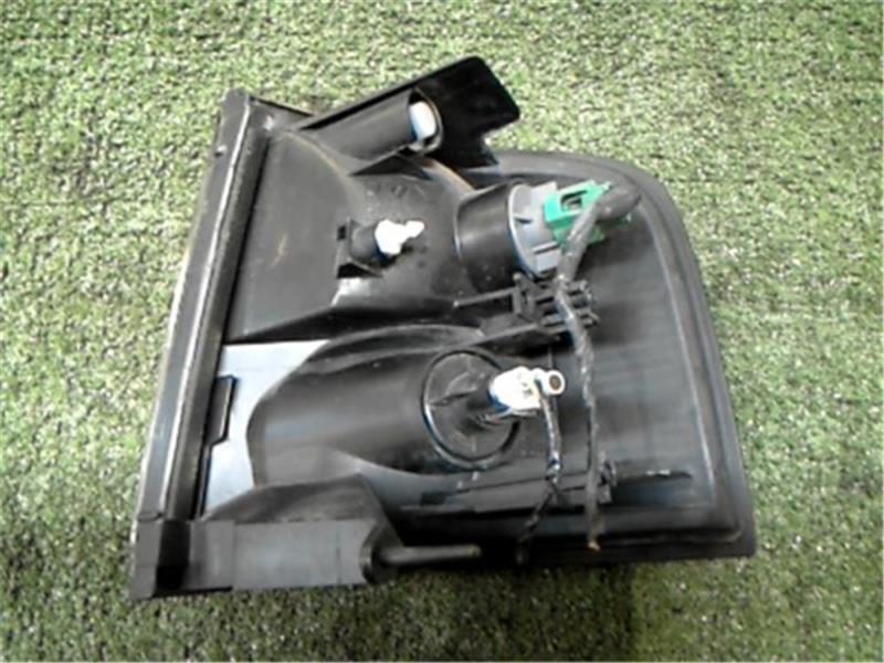 マツダ 純正 ボンゴ 《 SLP2V 》 右ヘッドライト S0N8-51-210B P70200-24003311 マツダ ボンゴ 純正 ランクル 0 ヘッド マツダ 純正 ボンゴ 《 SLP2V 》 右ヘッドライト S0N8-51-210B P70200-24003311 マツダ ボンゴ 純正 ランクル 0 ヘッド