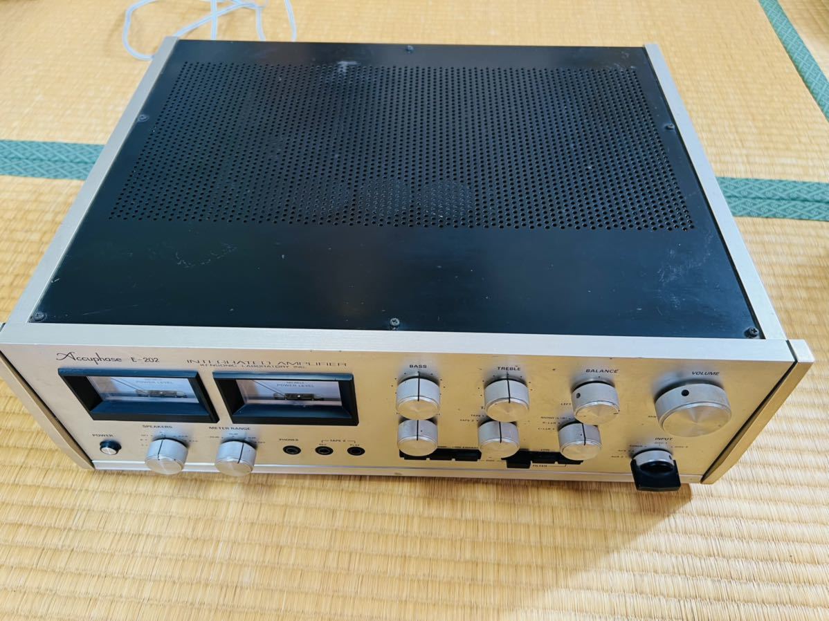 アキュフェーズ プリメインアンプ E－202 【公式通販】