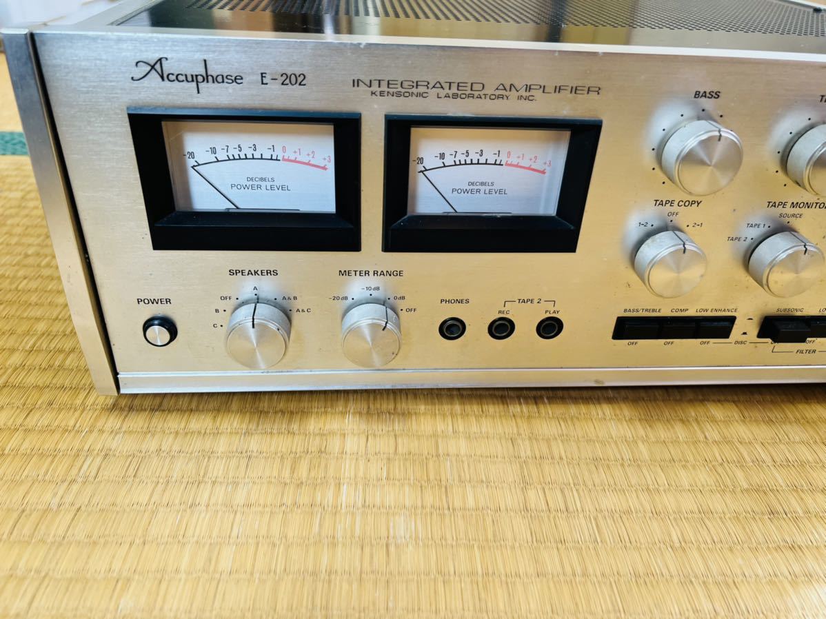 ACCUPHASEアキュフェーズ プリメインアンプ E-202 ACCUPHASEアキュフェーズ プリメインアンプ E-202