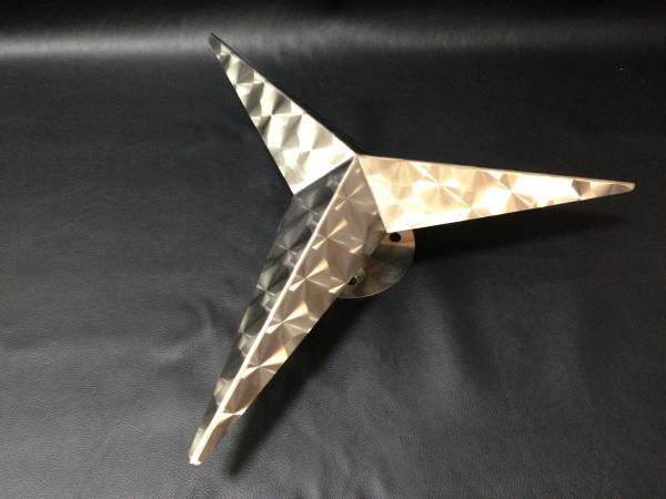 ウロコステンレス製 大型車用 22.5インチ うろこ ホイールスピンナー 2