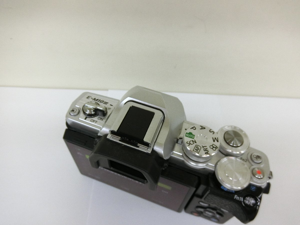 オリンパス OLYMPUS デジタルカメラ OM-D E-M10 Mark III EZダブル 