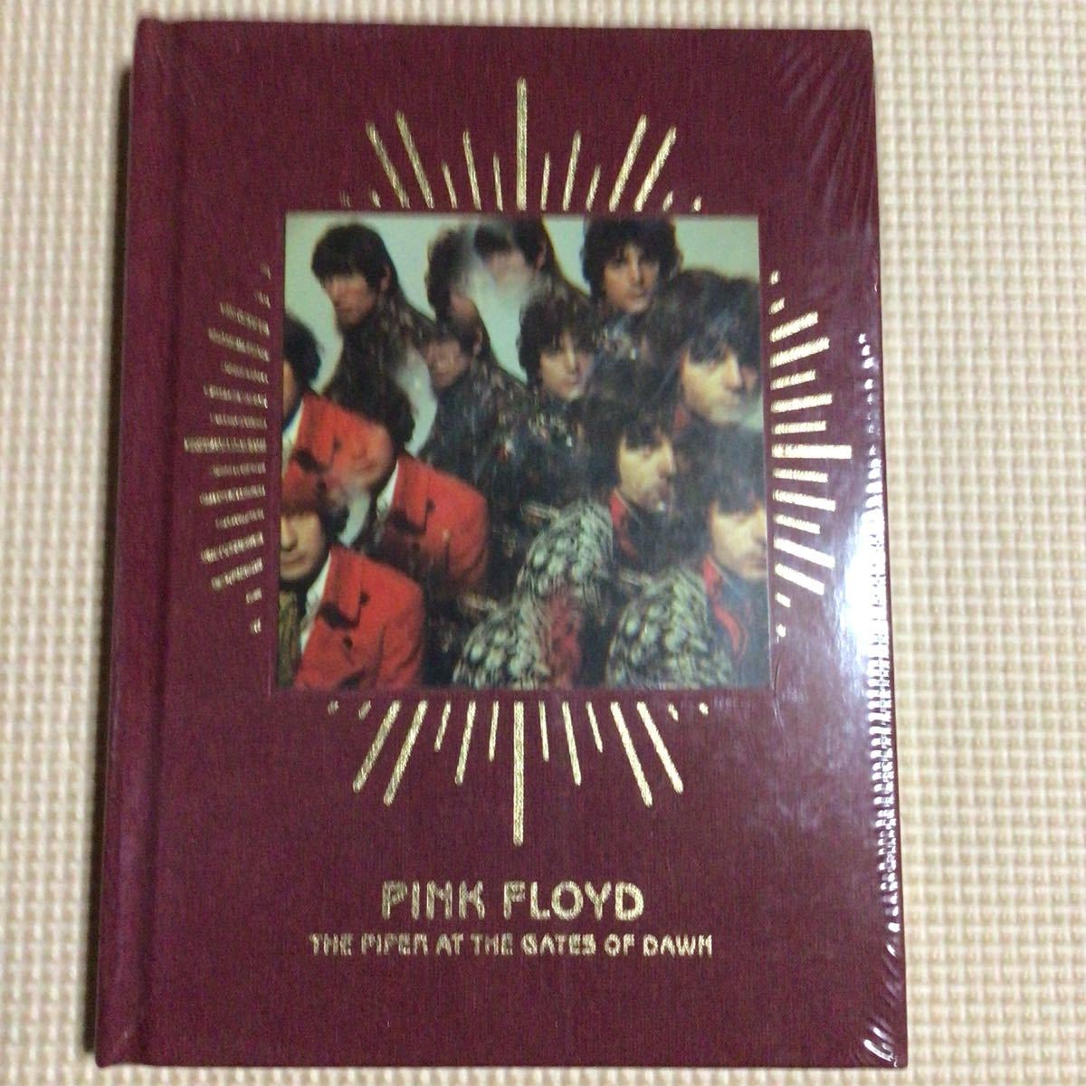 セール，定番 ピンク フロイドTHE PIPER AT THE GATES OF DAWN - 3CD LIMITED EDITION EU盤CD(Pink Floyd)｜売買されたオークション情報、yahooの商品情報をアーカイブ公開 - オークファン Pink Floyd