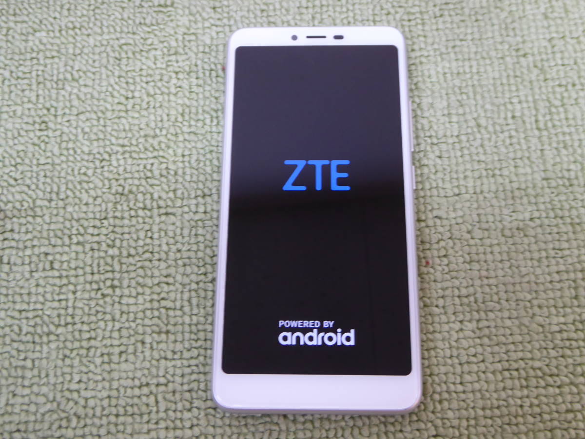 Libero 5G ZTE IV 中古 | Y!mobile ネット最安値の価格比較 by Powered