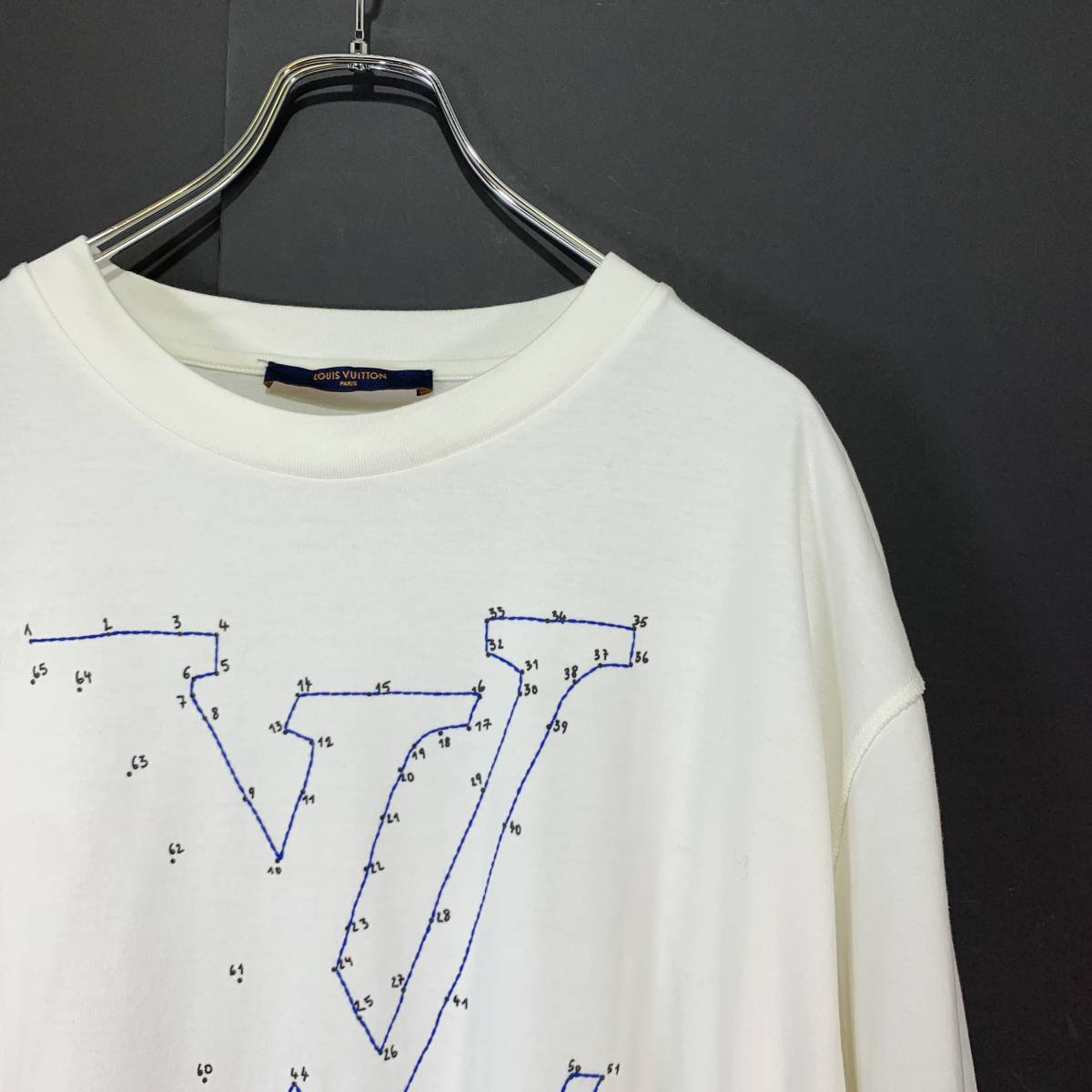 Louis Vuitton LV ステッチ エンブロイダリー Lサイズ Louis Vuitton LV ステッチ エンブロイダリー Lサイズ