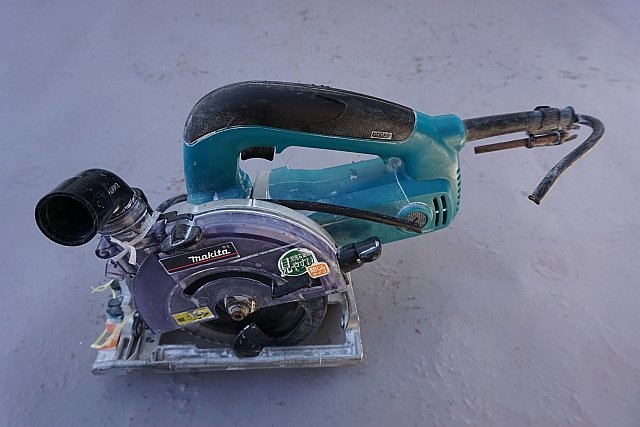 【人気セール，定番】 Makita マキタ 125mm 防じんマルノコ 100V 119-125mm ジャンク品 5205FX(丸のこ)｜売買されたオークション情報、yahooの商品情報をアーカイブ公開 - オークファン 木工用