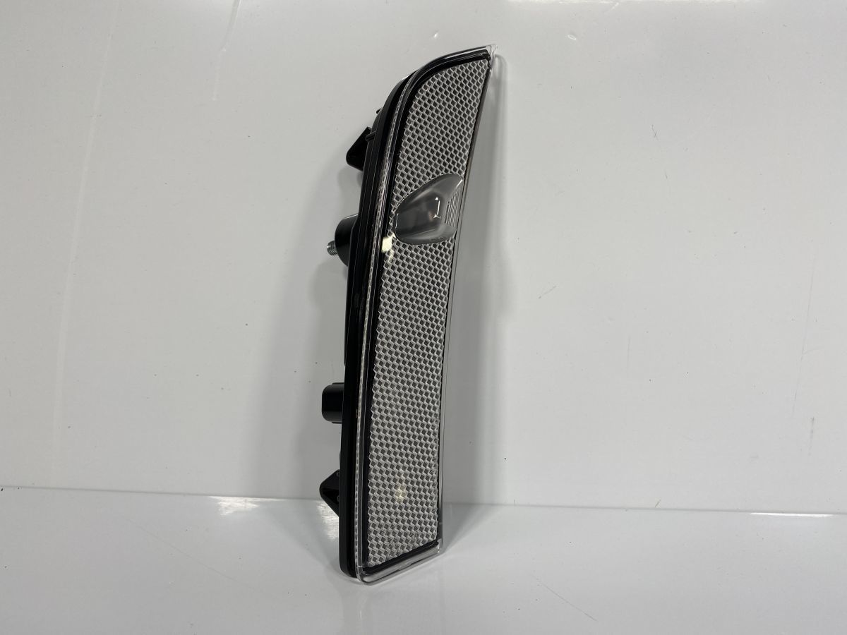 爆買い，人気セール 14677 /破損キズなし BRZ ZD8 純正 左ウインカーAssy フロントバンパー用 サイド LH LEDオレンジ 84401CC010 84401-CC010 31102(ウィンカー、サイドマーカー)｜売買されたオークション情報、yahooの商品情報 スバル用
