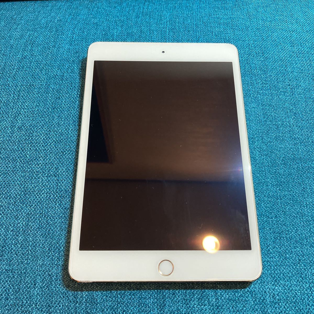 美品☆iPad mini4ゴールド 本体 64G Wi-Fiモデル☆ 超美品】iPad mini