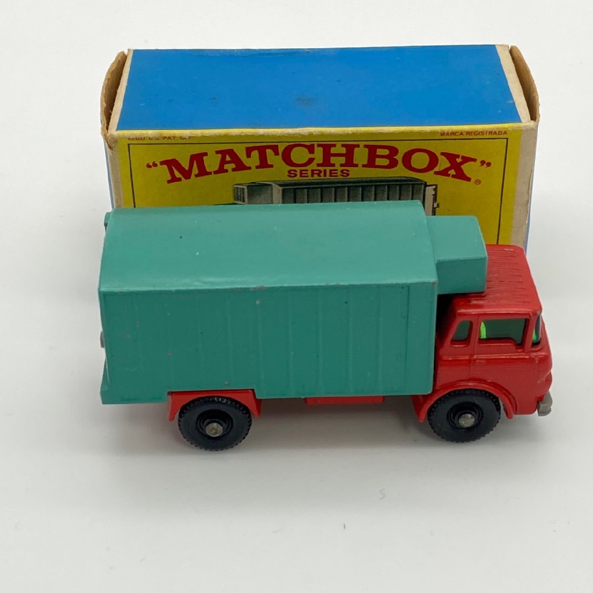 1円スタート＞【MATCHBOX】№44 REFRIGERATOR TRUCK マッチボックス