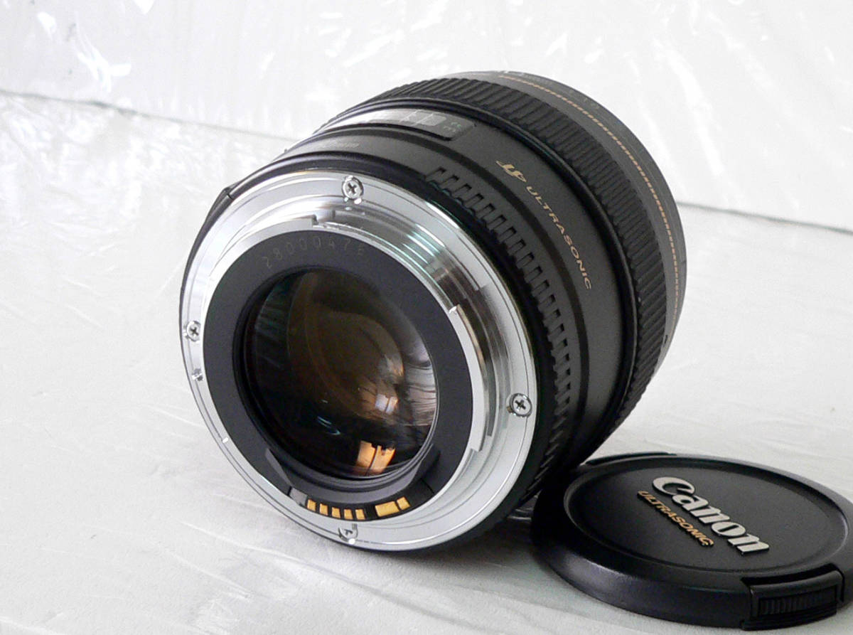 ☆ 中古 / キヤノン CANON EF 85mm 1:1.8 ☆