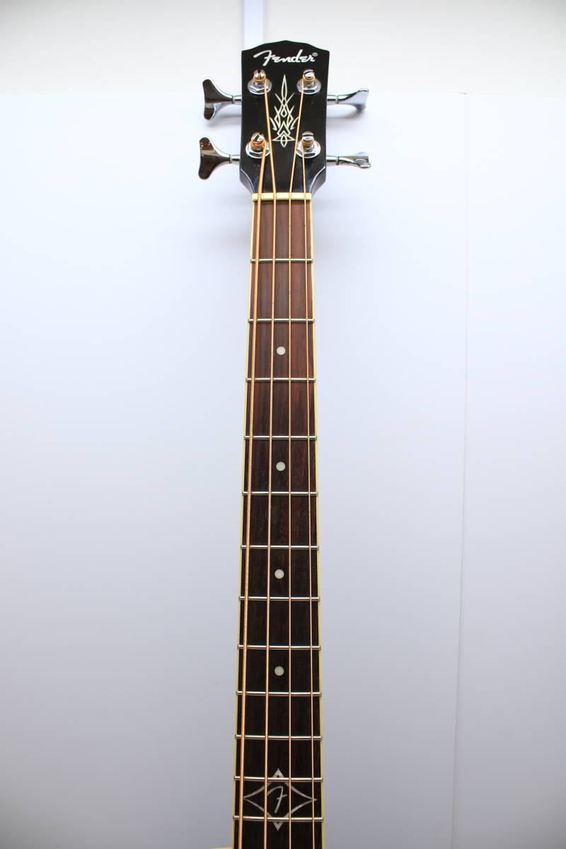 美品　Fender T-BUCKET BASS E エレアコベース　　フェンダー 美品フェンダー T-Bucket Bass E アコースティックベース