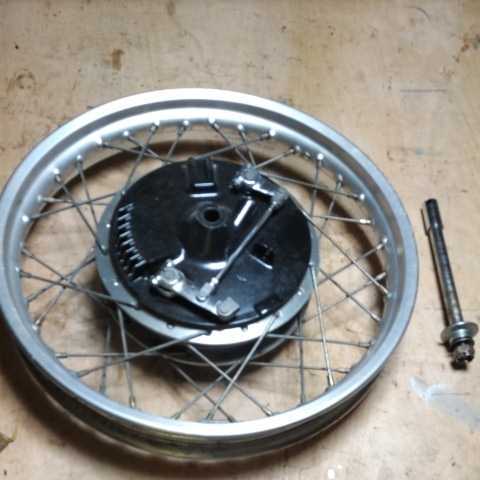 SR400 1JR 純正フロントホイール ドラム ドラムブレーキ フロント