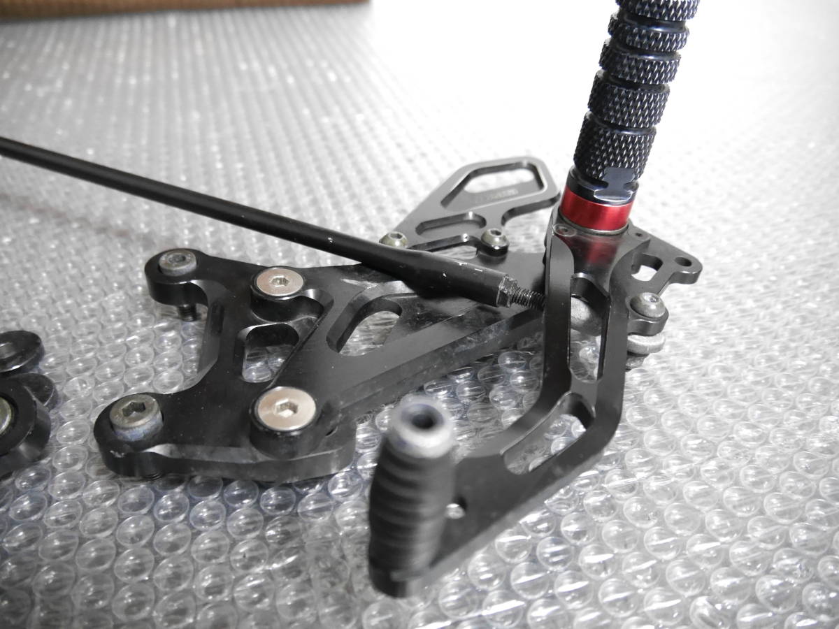 美品 YZF-R1 ストライカー バックステップ 黒 ブラック ヤマハ YMAHA 