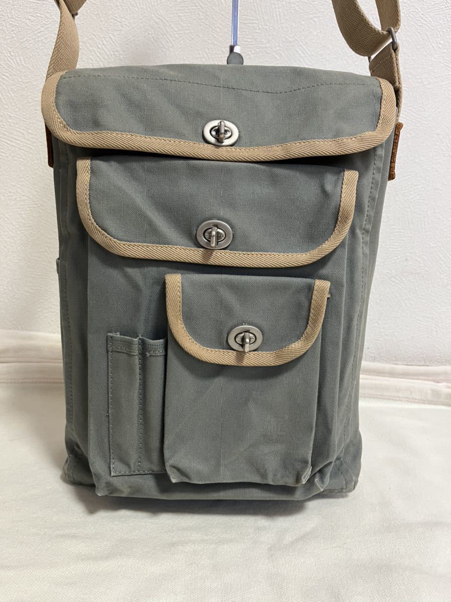 男の帆布シリーズ】一澤信三郎帆布 日本製帆布ショルダーバッグ ねず  