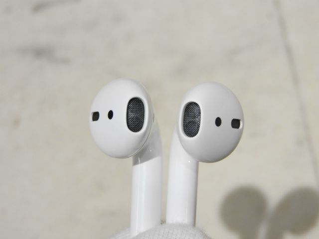 1円〜 中古 Apple AirPods A1602 A1722 A1523 第1世代 アップル ワイヤレスイヤホン その5 AirPods Apple A1602 1円～Apple Are 2026年最新