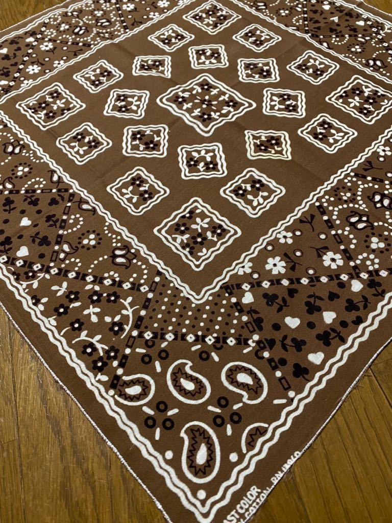 人気柄 レア クッキー カスタムあり ブラウン系 入手困難 USA製 FAST vintage ビンテージバンダナ ヴィンテージ RN13960 C11084