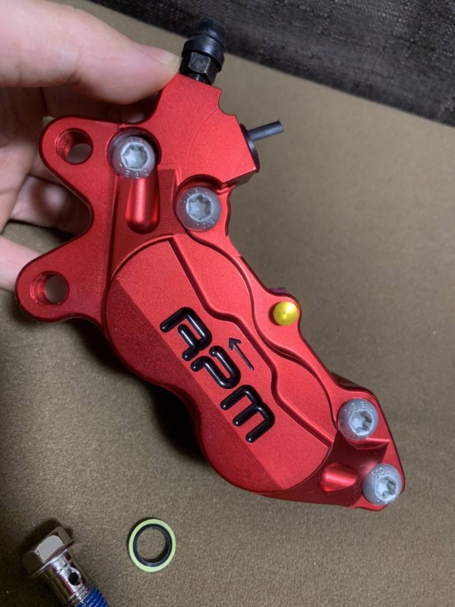 台湾RPM-左赤SL○ブレーキキャリパー○ピッチ40mm○アルミCNC○4POT