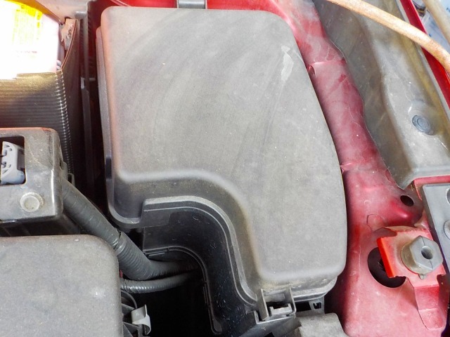 220903 マツダ アクセラ DBA-BM5FS ヒューズボックス