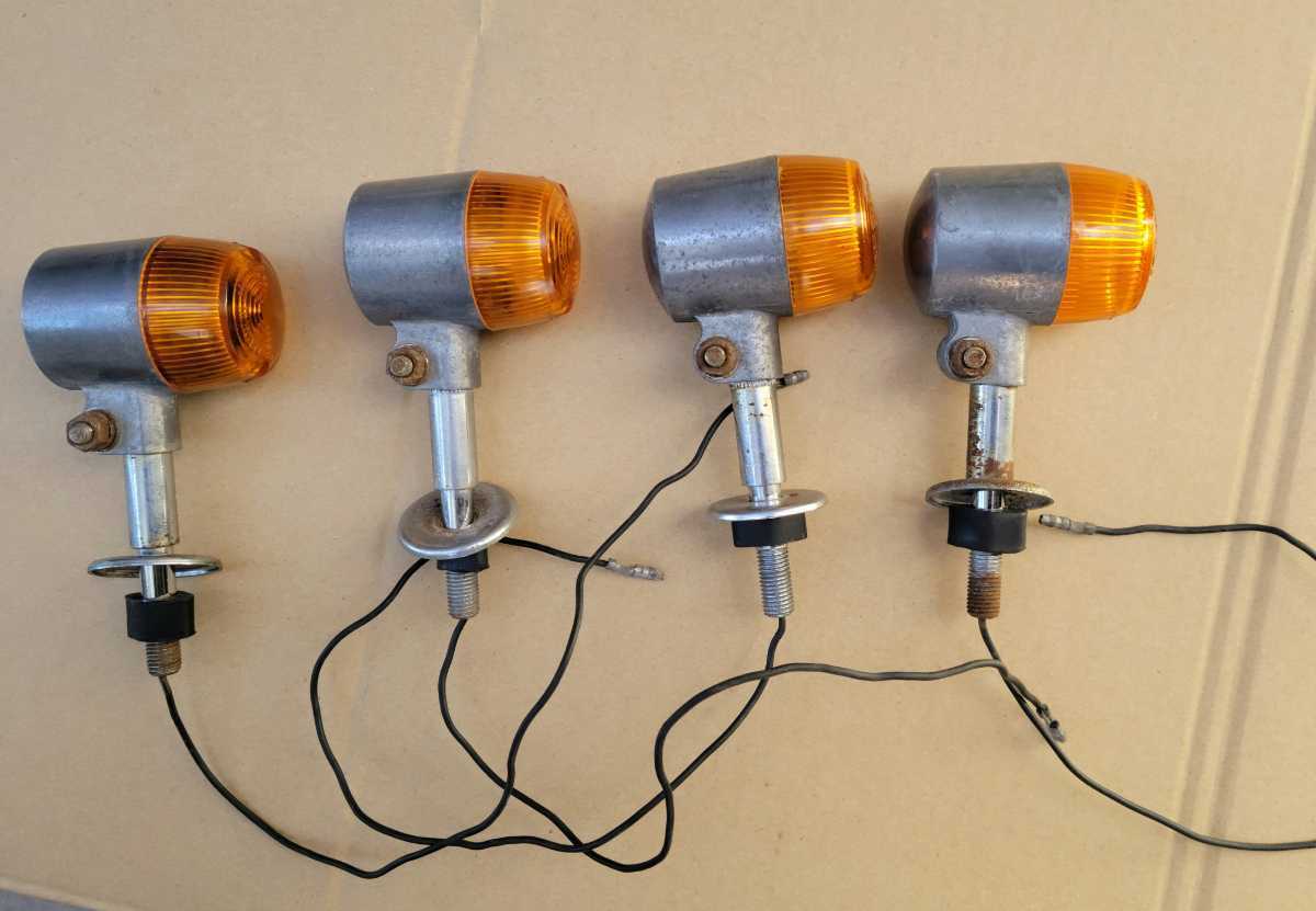 カワサキZ1Z2Z系当時物ウインカーメーカー不明 z2 Yahoo!オークション 