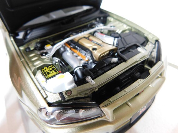 AUTOart オートアート 1/18 日産 スカイライン GT-R R34 VスペックⅡ