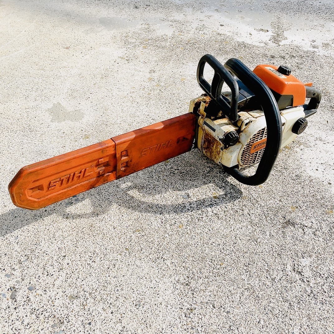 020 スチール チェーンソー STIHL steel 山師 切断機 35cc チェンソー 