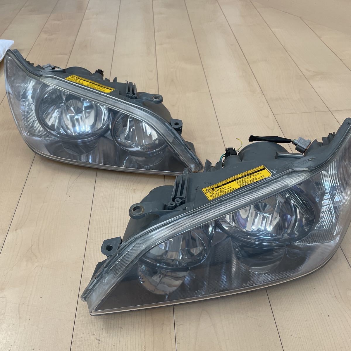 アルテッツァ前期 ヘッドライト左右 インナーブラック・リフレクター