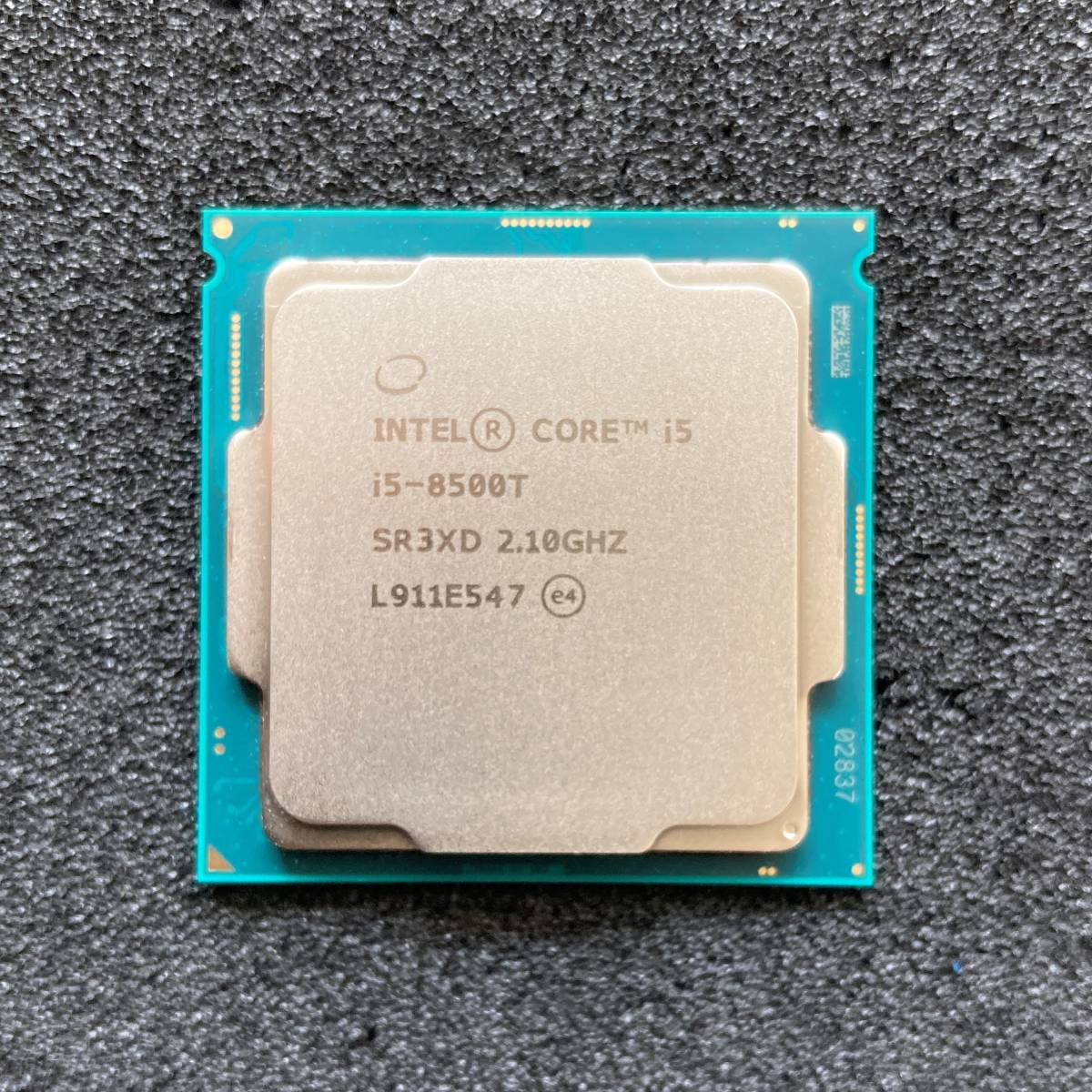 Intel Core i5-8500T SR3XD 9MB 0 CPU Processor 2.10GHz 2.1GHz 6 