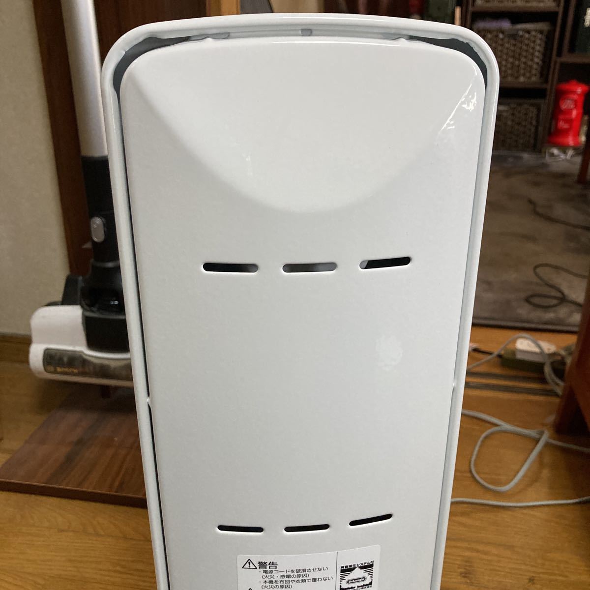 デロンギ アミカルド オイルヒーター RHJ35M0812-DG 試運転のみ 【公式