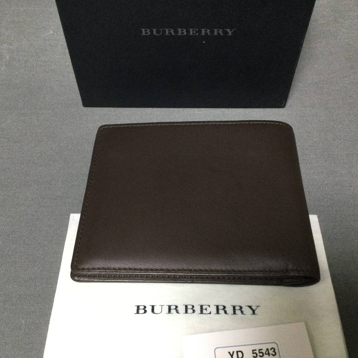 バーバリー　財布　レザー 11/15 221153 BURBERRY レザー メンズ 二つ折り財布 ブラック